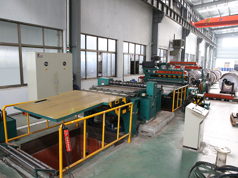 Slitting machine